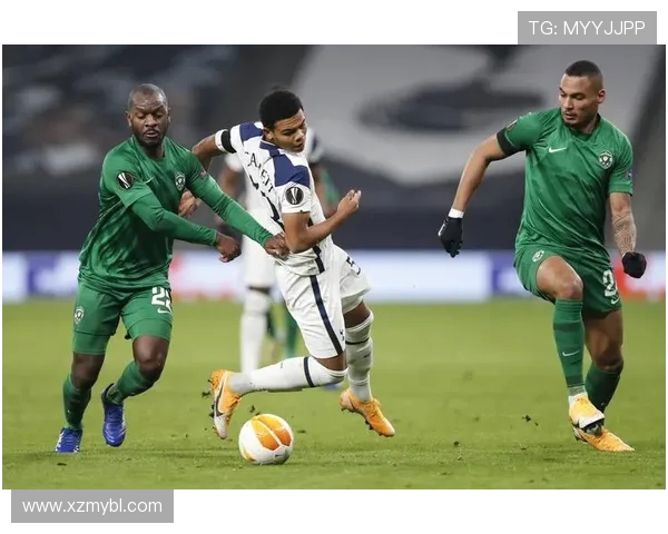 克鲁塞与戈伊亚的激烈对决揭示足球战术与团队合作的重要性